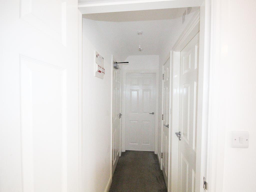 1 bedroom apartment To Let in Earby - IMG_7925.jpg